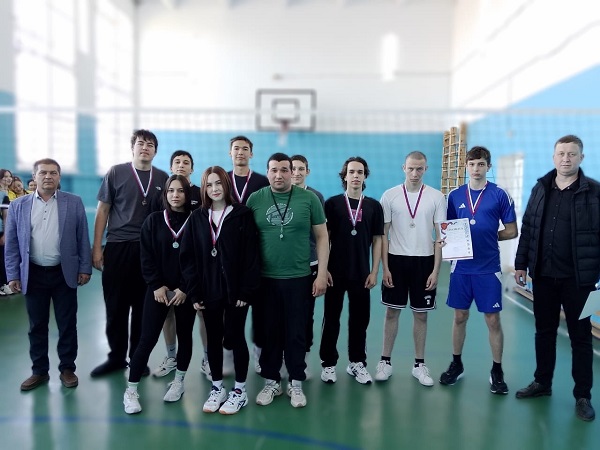 Турнир по волейболу.